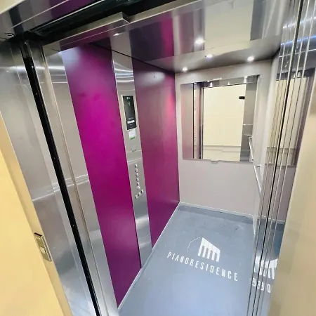 Daire Twoparrots App. With Garage, Balkony, Citycenter