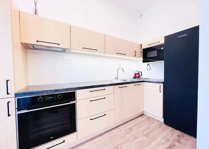 Apartmán Twoparrots App. With Garage, Balkony, Citycenter Žilina